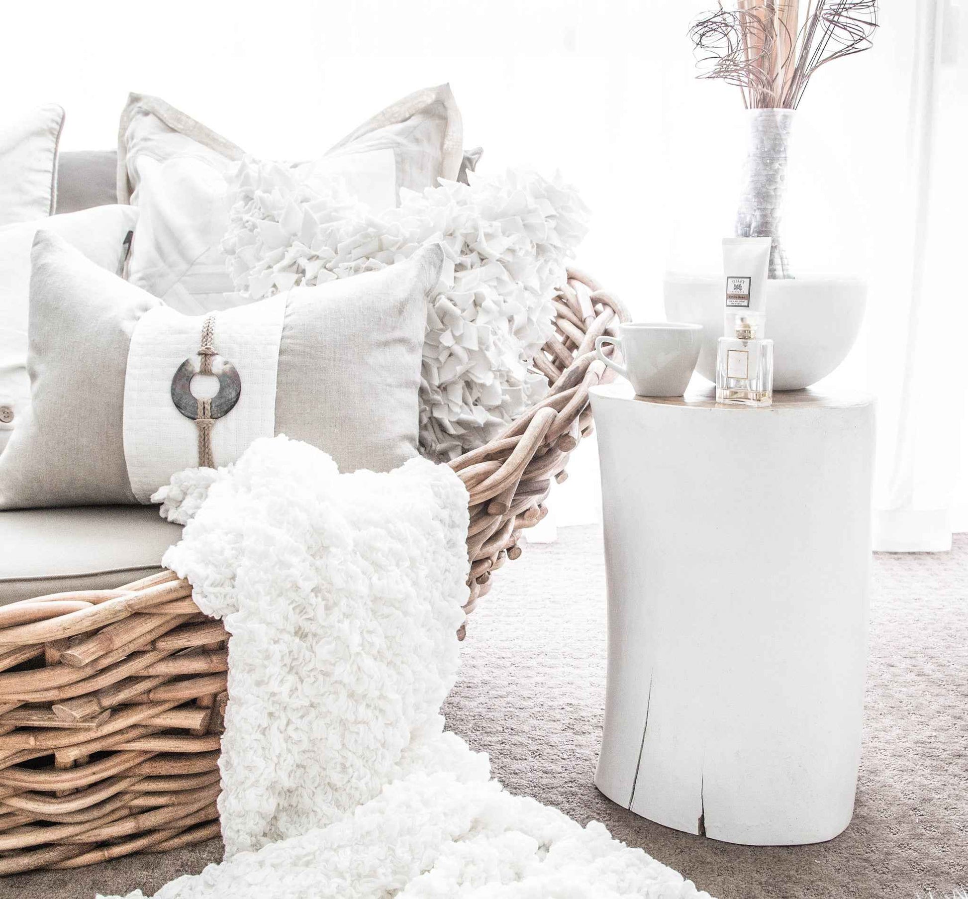 Log Side Table + Stool | White