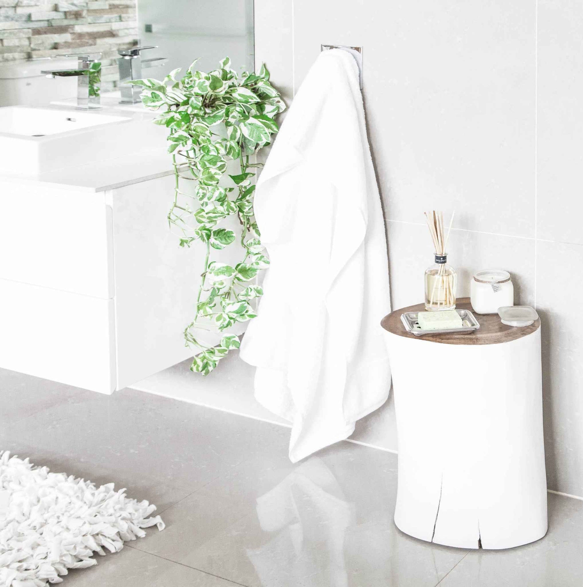 Log Side Table + Stool | White