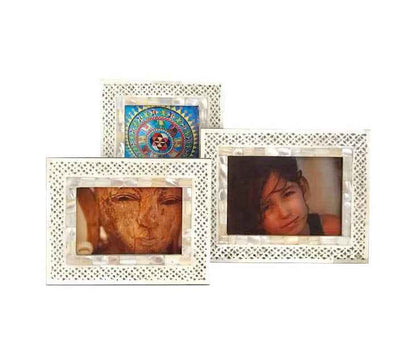 Lacey Frame