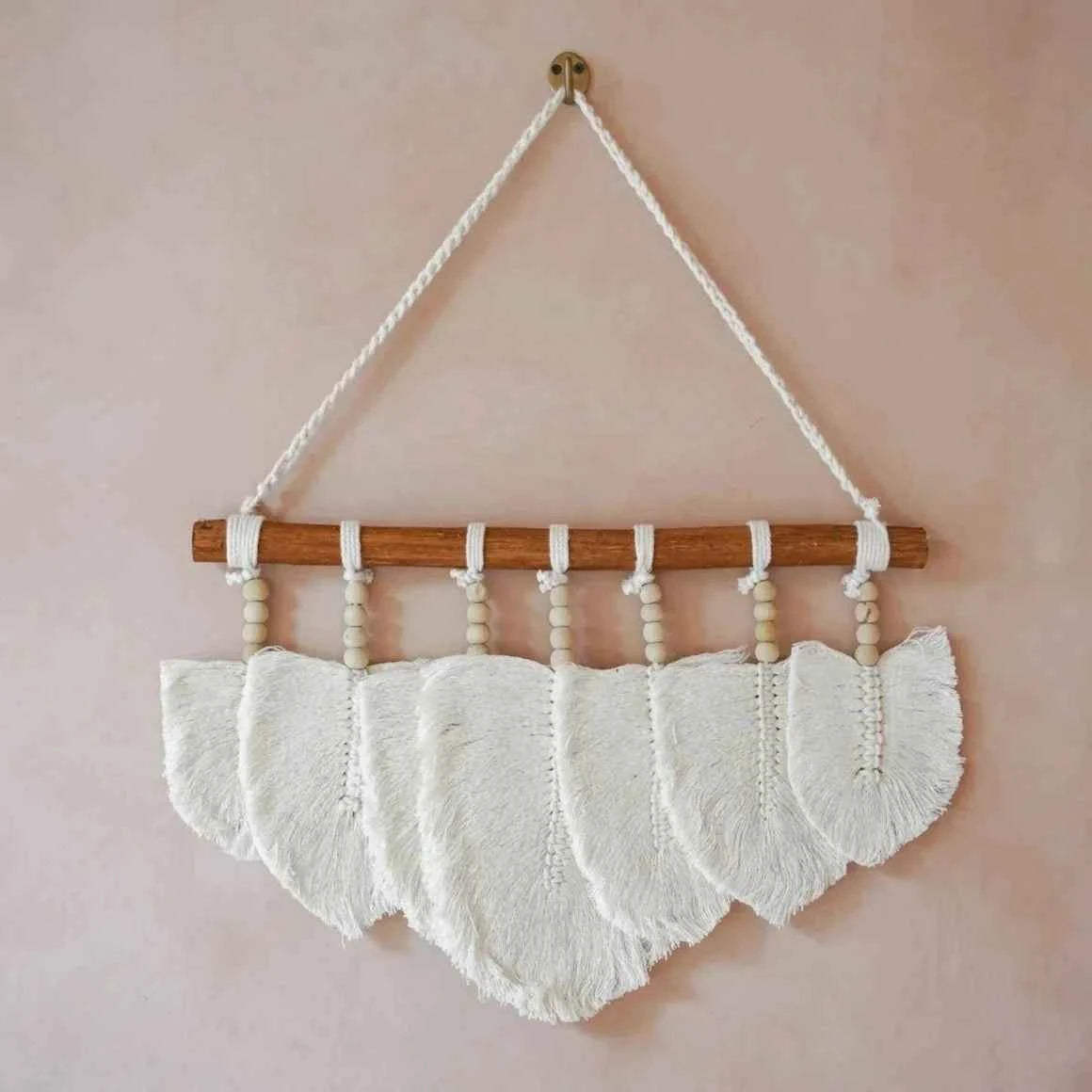 MACRAME FEATHERS WALL ART | WHITE