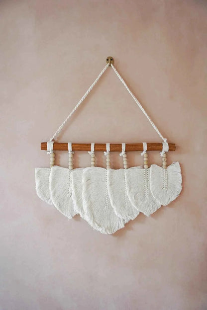MACRAME FEATHERS WALL ART | WHITE