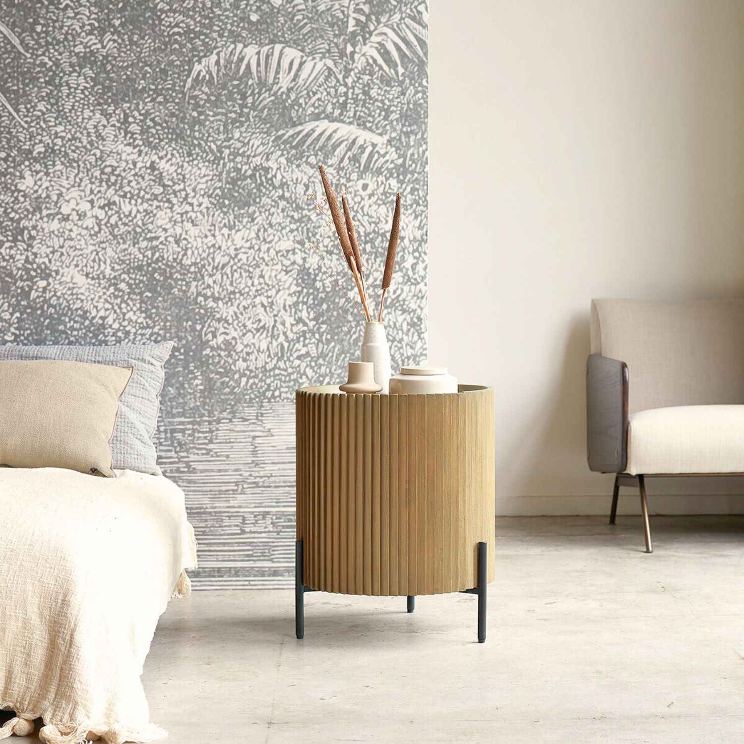 MAJA (BED)SIDE TABLE | 1-DOOR + 2-SHELVES | BLACK