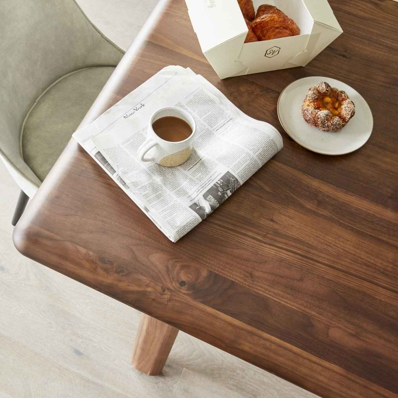 MALIBU WALNUT WOOD DINING TABLE