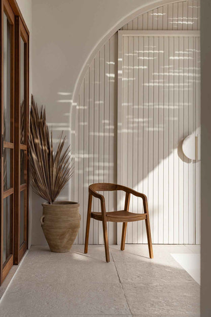 NIHI DINING ARMCHAIR | RECLAIMED TEAK | IN-OUTDOORS