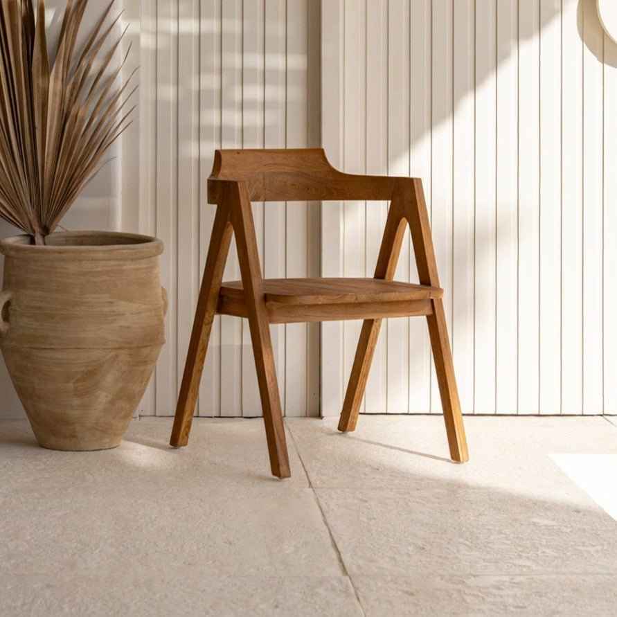 NIHI SUNDA DINING CHAIR | RECLAIMED TEAK | IN-OUTDOORS