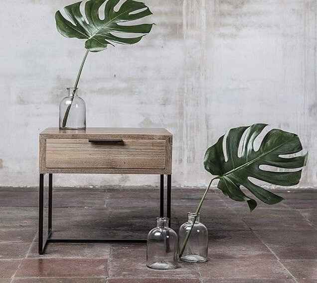 NOAH LARGE (BED)SIDE TABLE / RECYCLED TEAK + BLACK FRAME