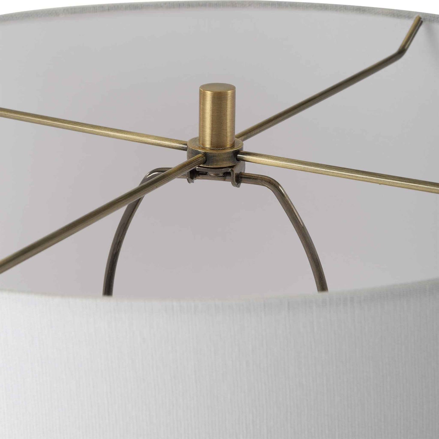 QUITE THE BUZZ FLOOR LAMP