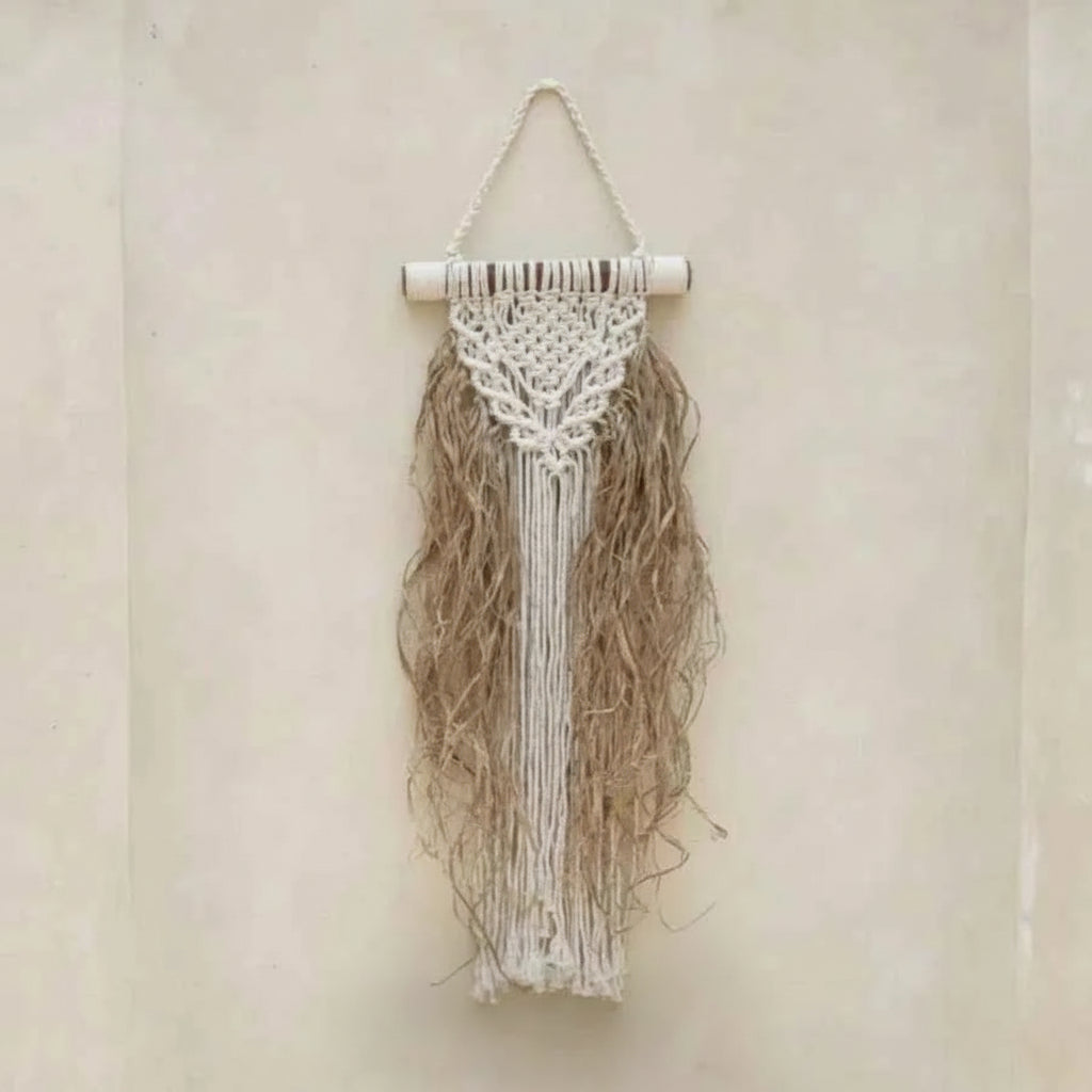 RAFFIA MACRAME WALL ART | MEDIUM