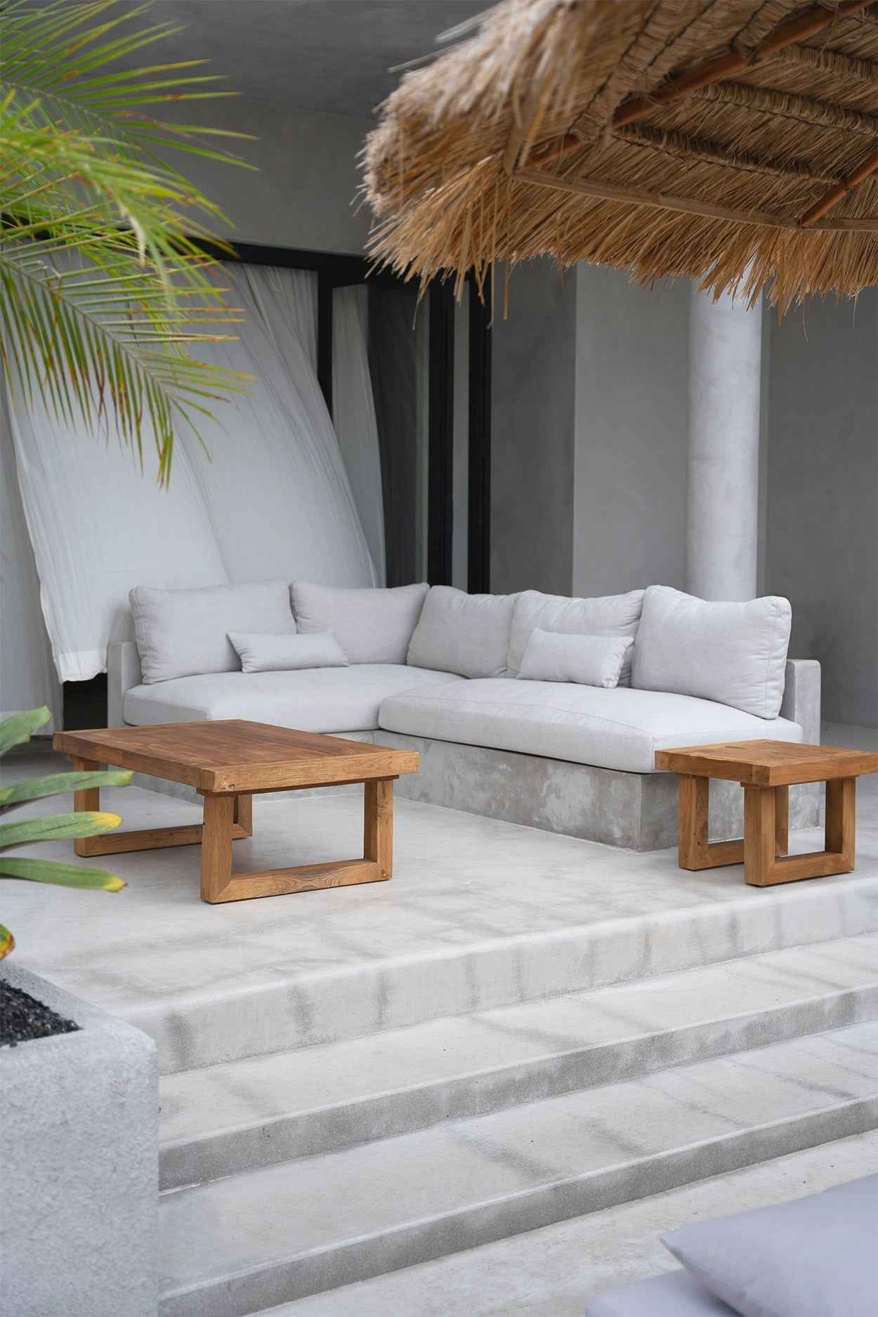 RECLAIMED TEAK SIDE TABLE | NATURAL