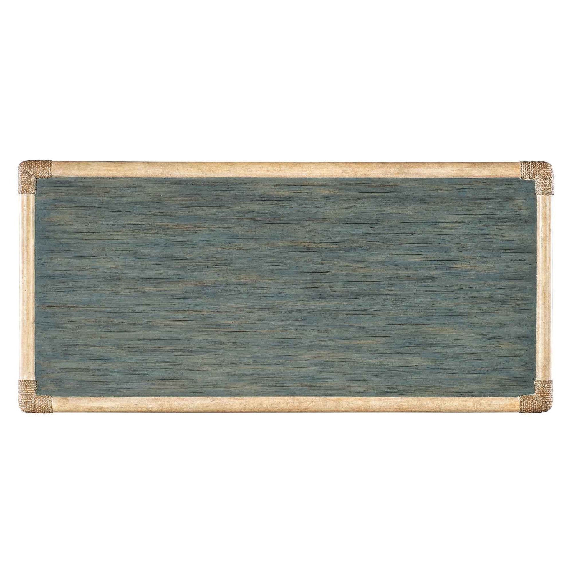 RETREAT POLE RATTAN CHEST