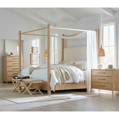 RETREAT POLE RATTAN CHEST