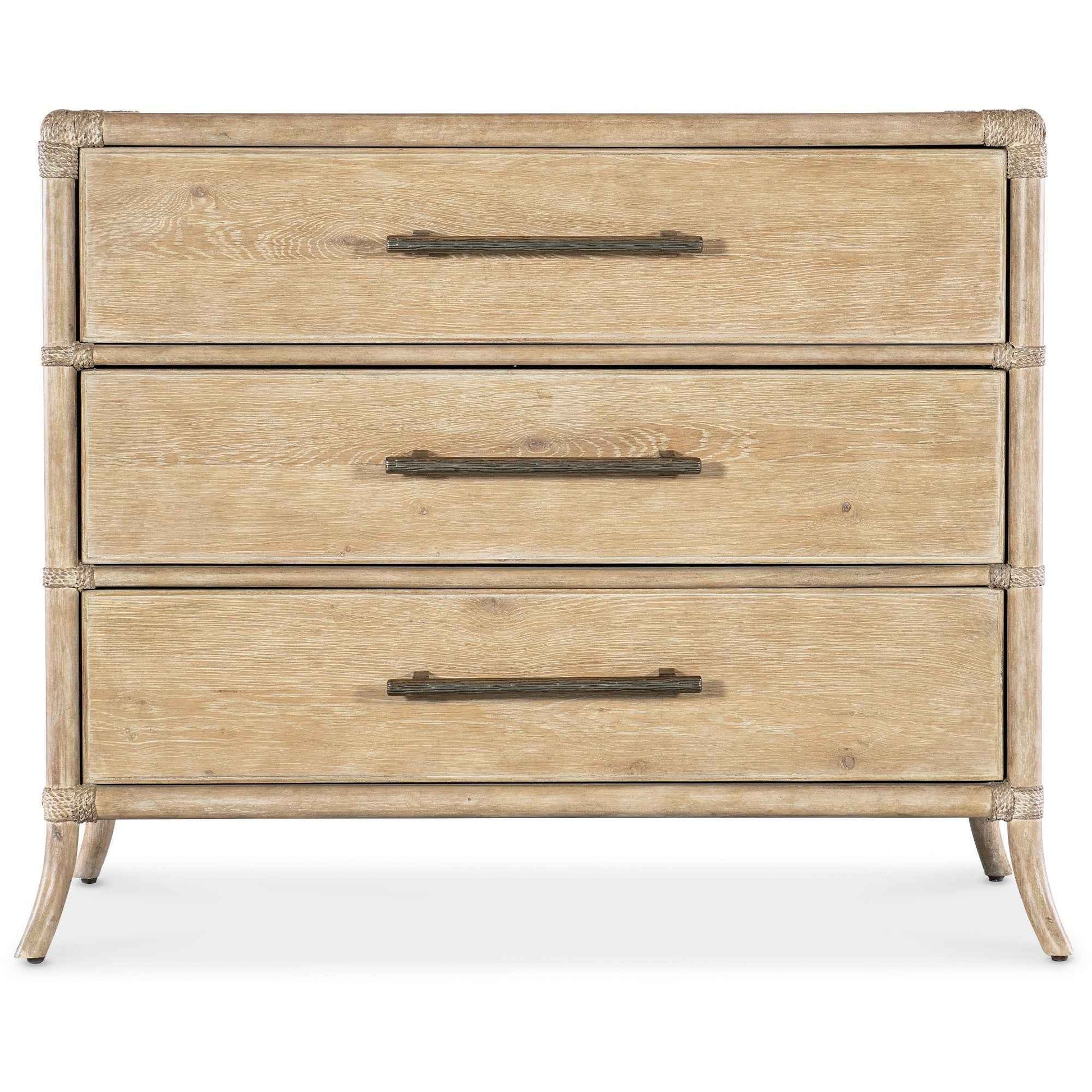 RETREAT POLE RATTAN CHEST