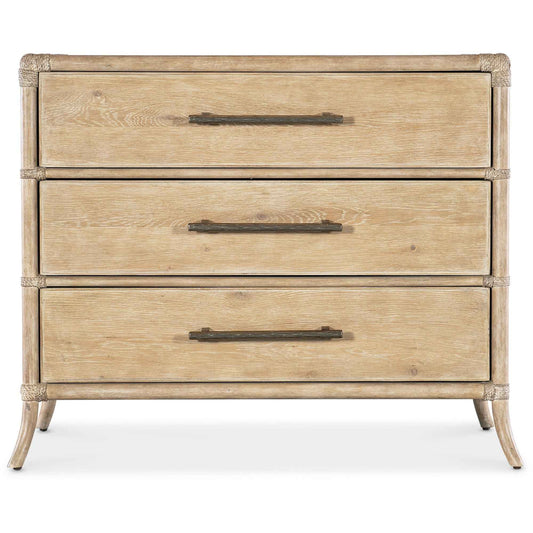 RETREAT POLE RATTAN CHEST