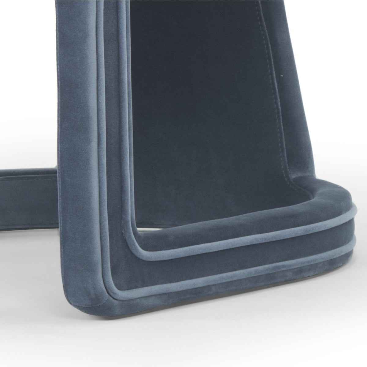 RHODA ACCENT CHAIR