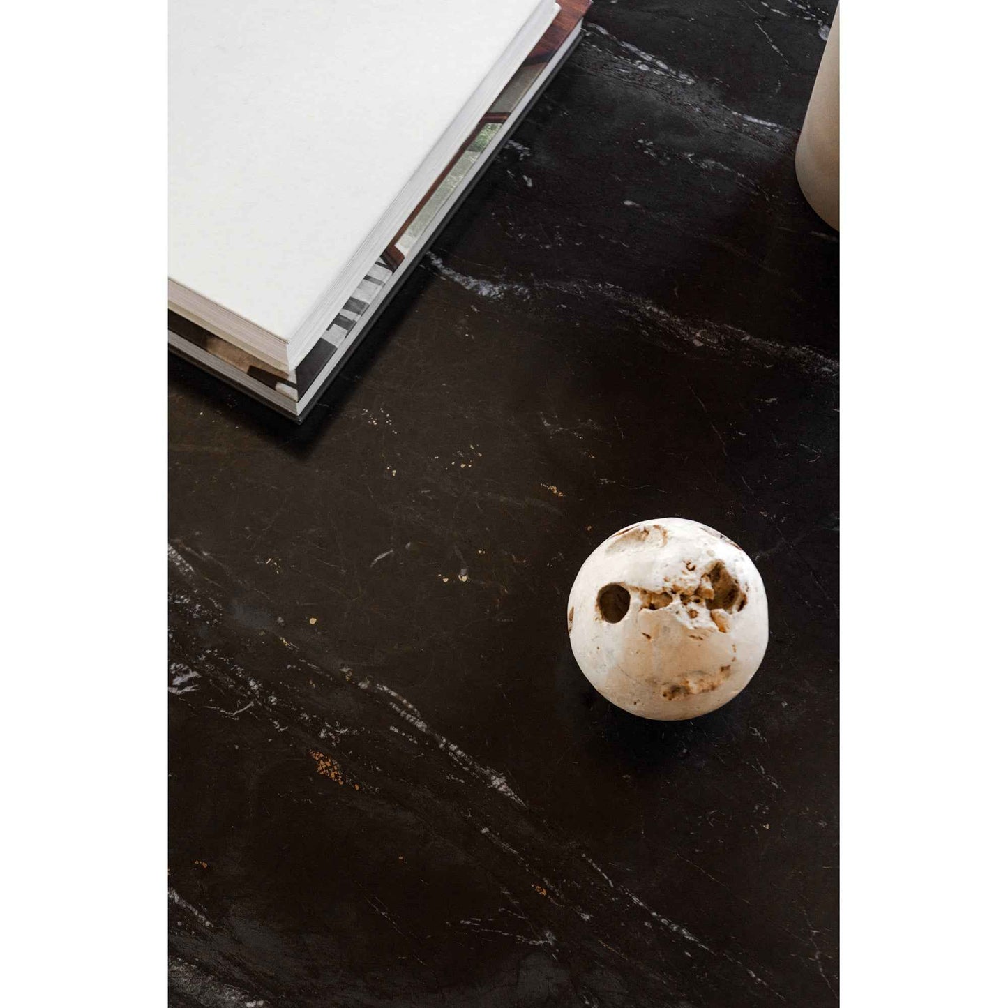 RITUAL BLACK MARBLE COFFEE TABLE