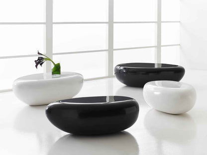 RIVER STONE INDOOR-OUTDOOR COFFEE TABLE: WHITE