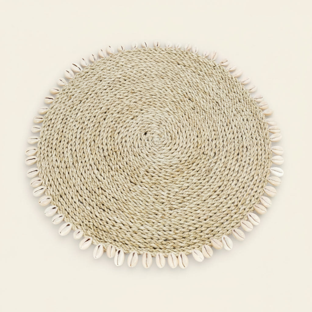 SEAGRASS SHELL PLACEMAT | NATURAL  | SET OF 4
