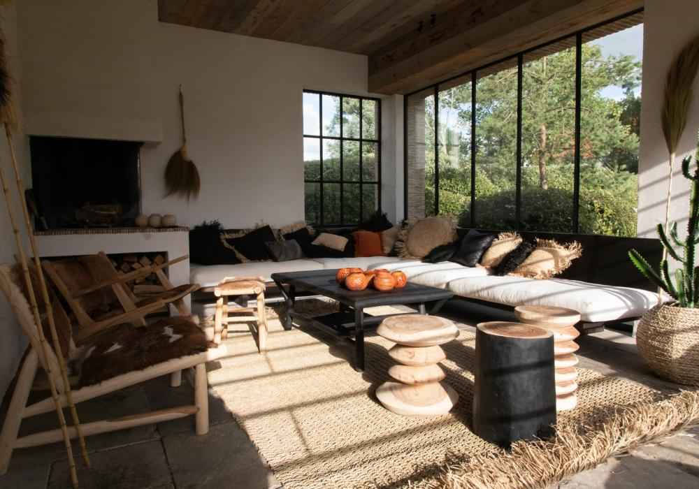 SIMI SIDE TABLE + STOOL