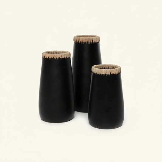 SNEAKY VASE | BLACK + NATURAL | 3 SIZES