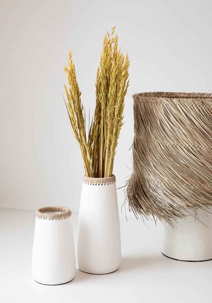 SNEAKY VASE | WHITE + NATURAL | 3 SIZES