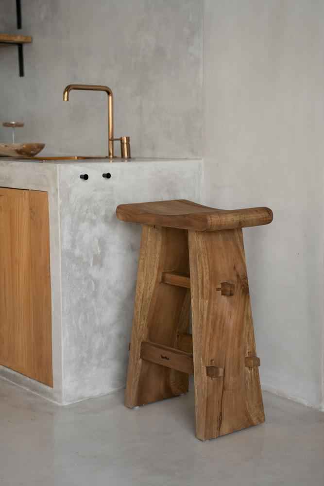 SUAR BAR STOOL | NATURAL