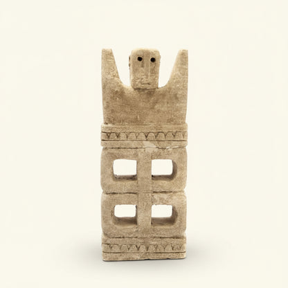 SUMBA STONE STATUE #01 / NATURAL