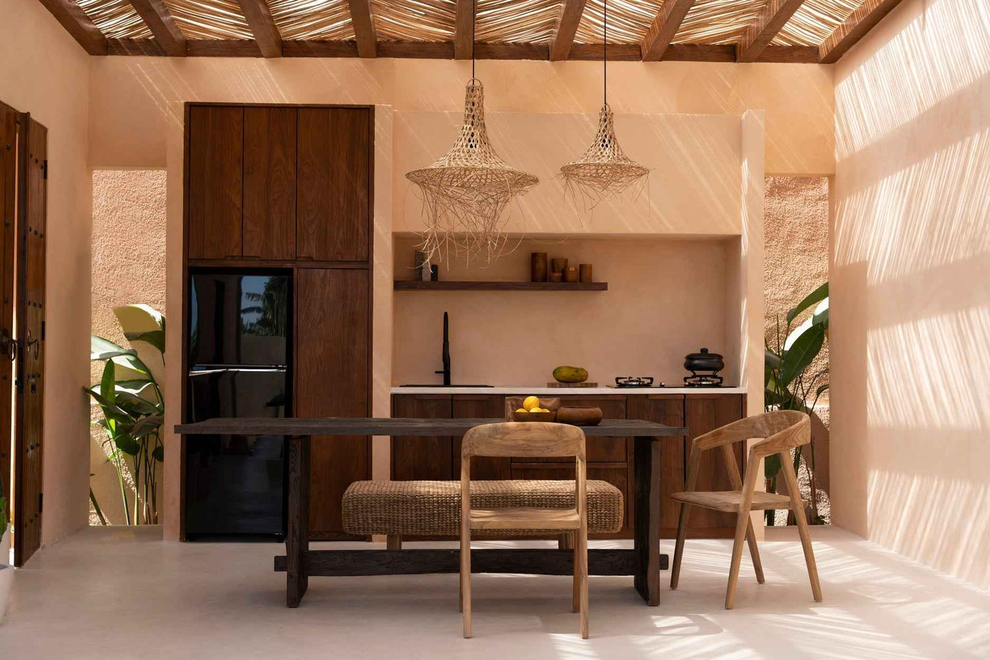 TELUQ DINING CHAIR | RECLAIMED TEAK | IN-OUTDOORS