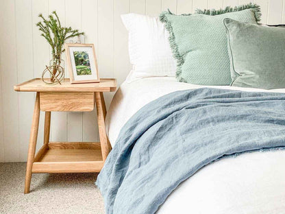 TRAY (BED)SIDE TABLE / NATURAL OAK