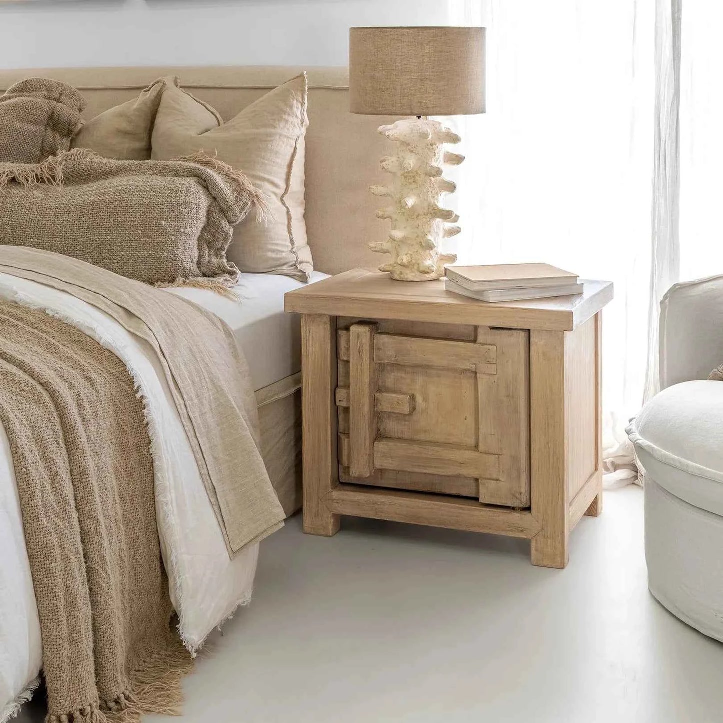 BULU (BED)SIDE TABLE | LEFT HAND DOOR | NATURAL