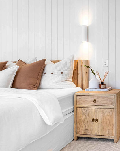 MARINA ELM (BED)SIDE TABLE | NATURAL