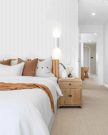 MARINA ELM (BED)SIDE TABLE | NATURAL