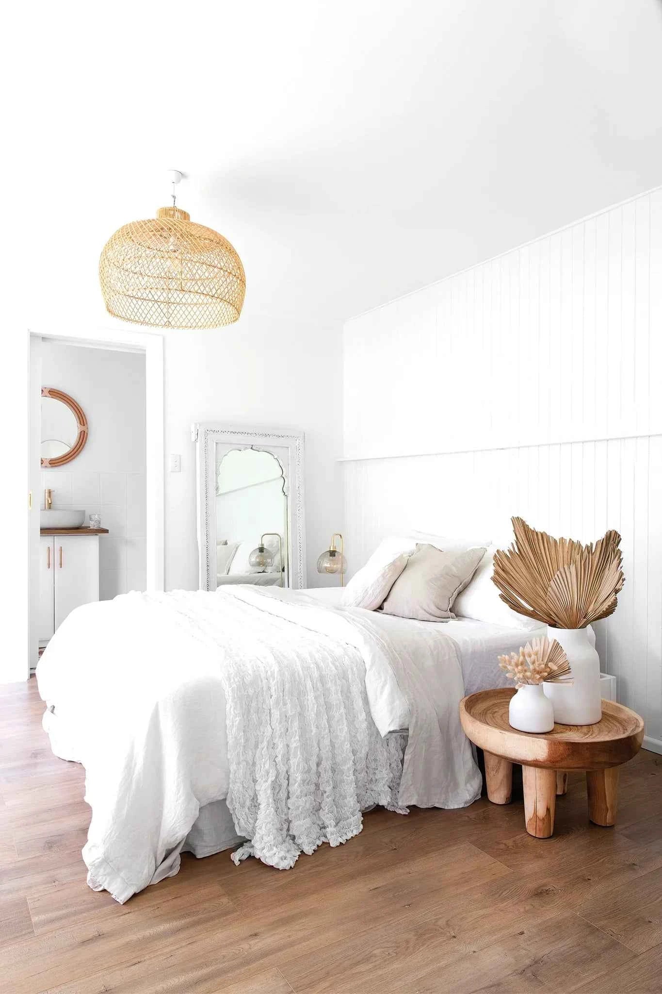 TAMALE SIDE TABLE | NATURAL