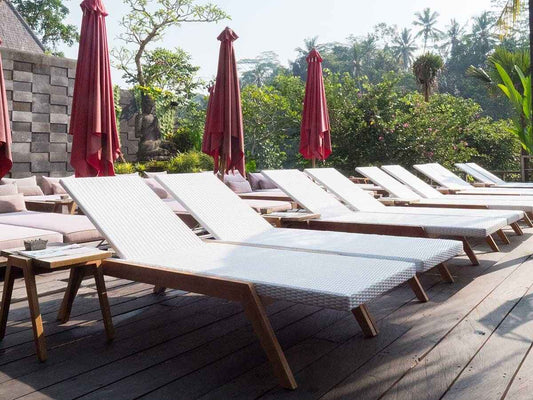 VOLARE SIDE TABLE | TEAK | IN-OUTDOORS