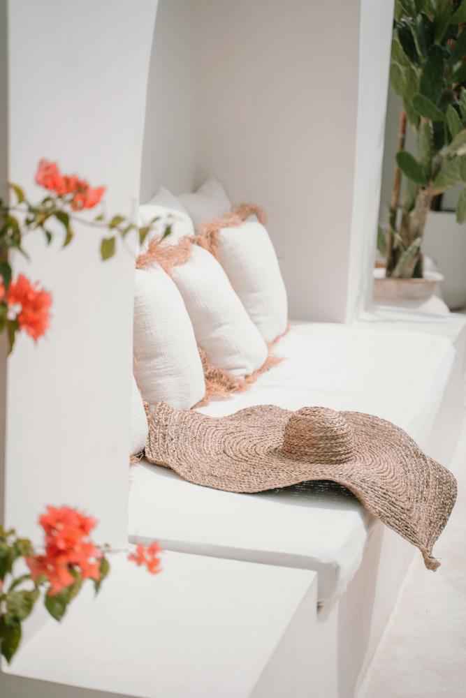 WATER HYACINTH OVERSIZED LOLITA HAT | NATURAL